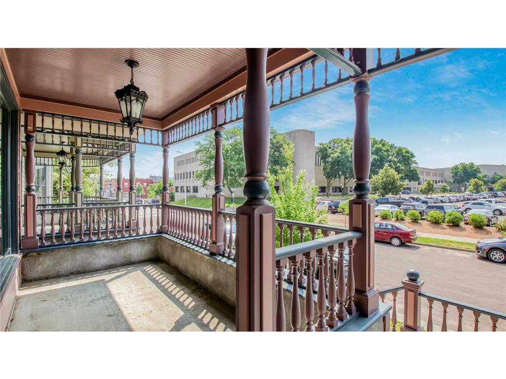 304 W Grand Avenue, Eau Claire, WI, 54703 MLS 6400275 Edina Realty