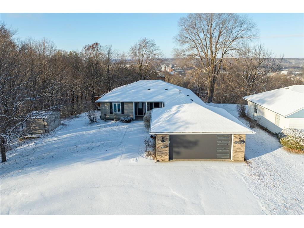 304 Woodshire Drive Mankato MN 56001 6646734 image1