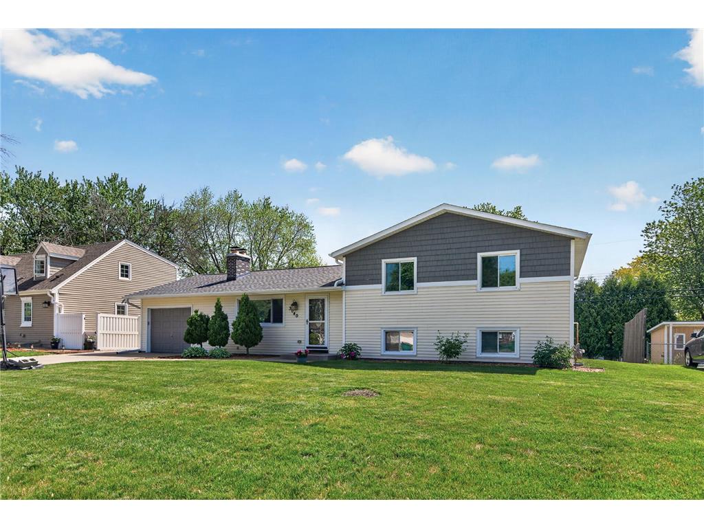3040 Boone Avenue N New Hope MN 55427 7070795 image1