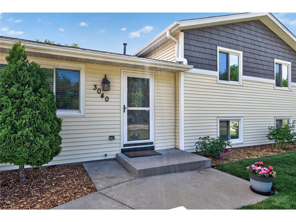 3040 Boone Avenue N New Hope MN 55427 7070795 image3