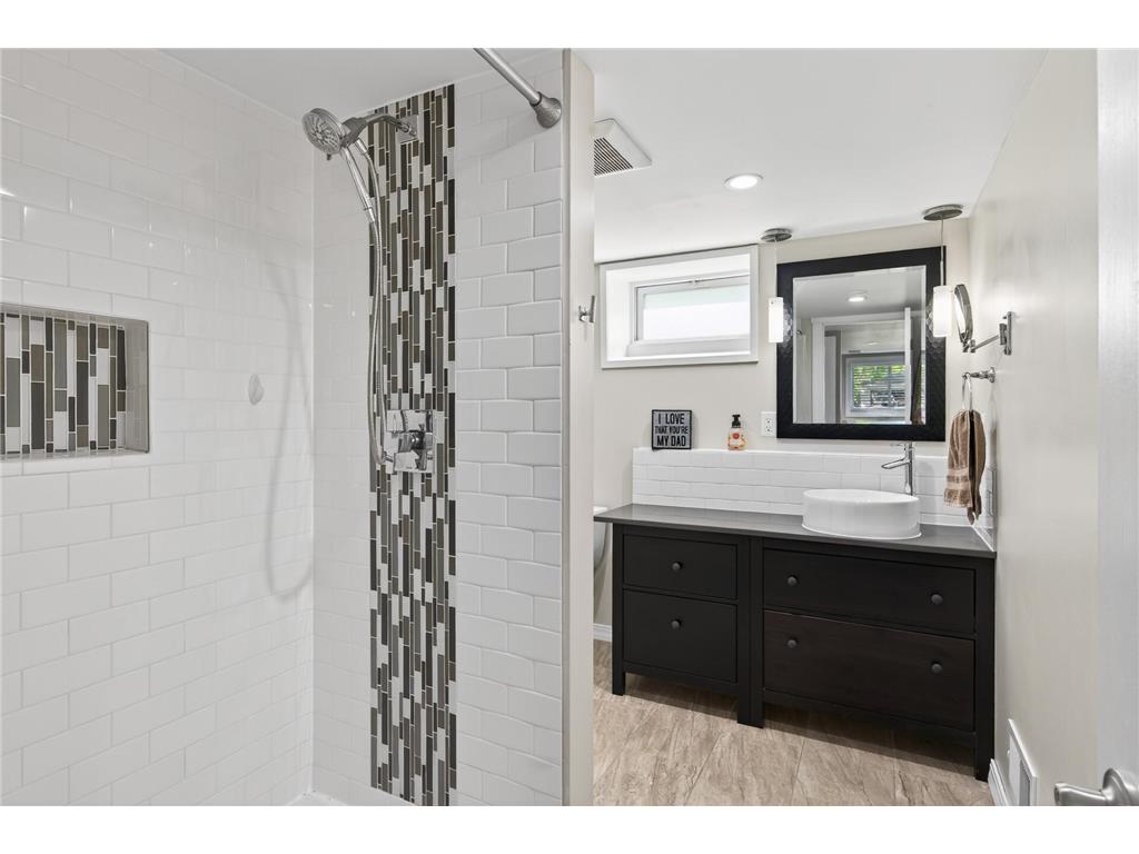 3040 Boone Avenue N New Hope MN 55427 7070795 image34