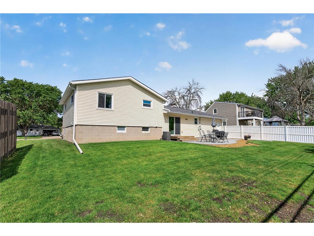 3040 Boone Avenue N New Hope MN 55427 7070795 image44