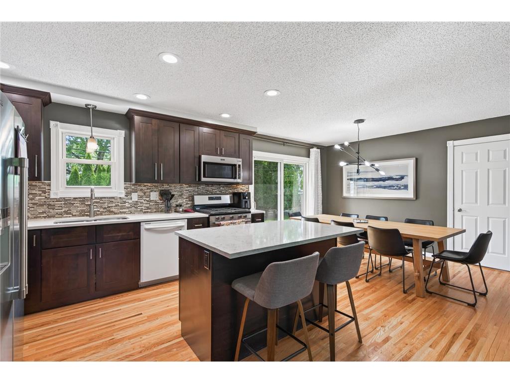 3040 Boone Avenue N New Hope MN 55427 7070795 image9