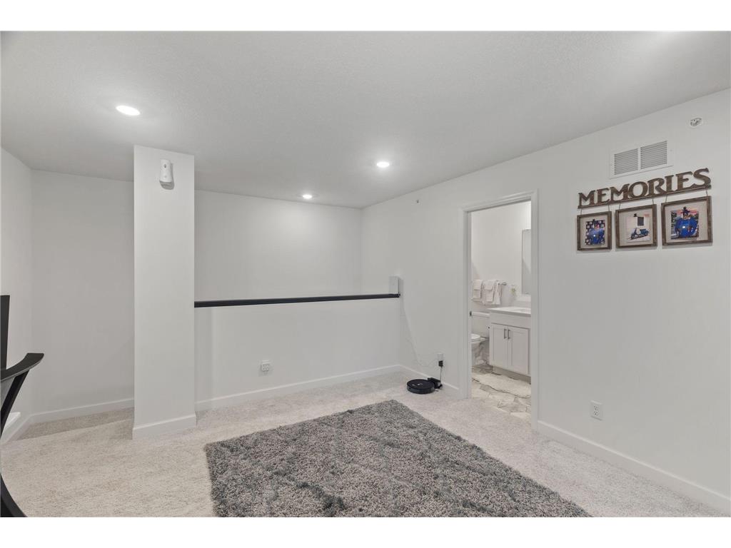 3040 Cedar Street Little Canada MN 55117 7043979 image11