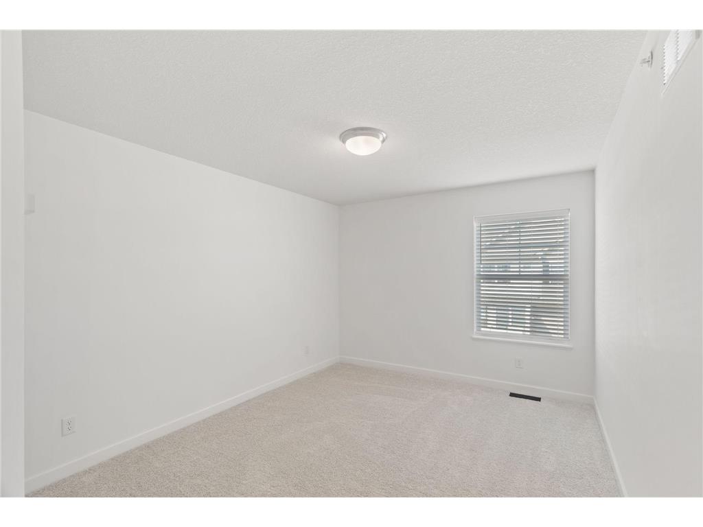 3040 Cedar Street Little Canada MN 55117 7043979 image18