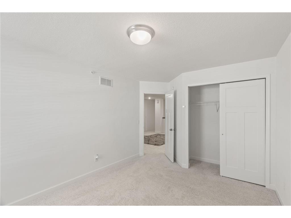 3040 Cedar Street Little Canada MN 55117 7043979 image19