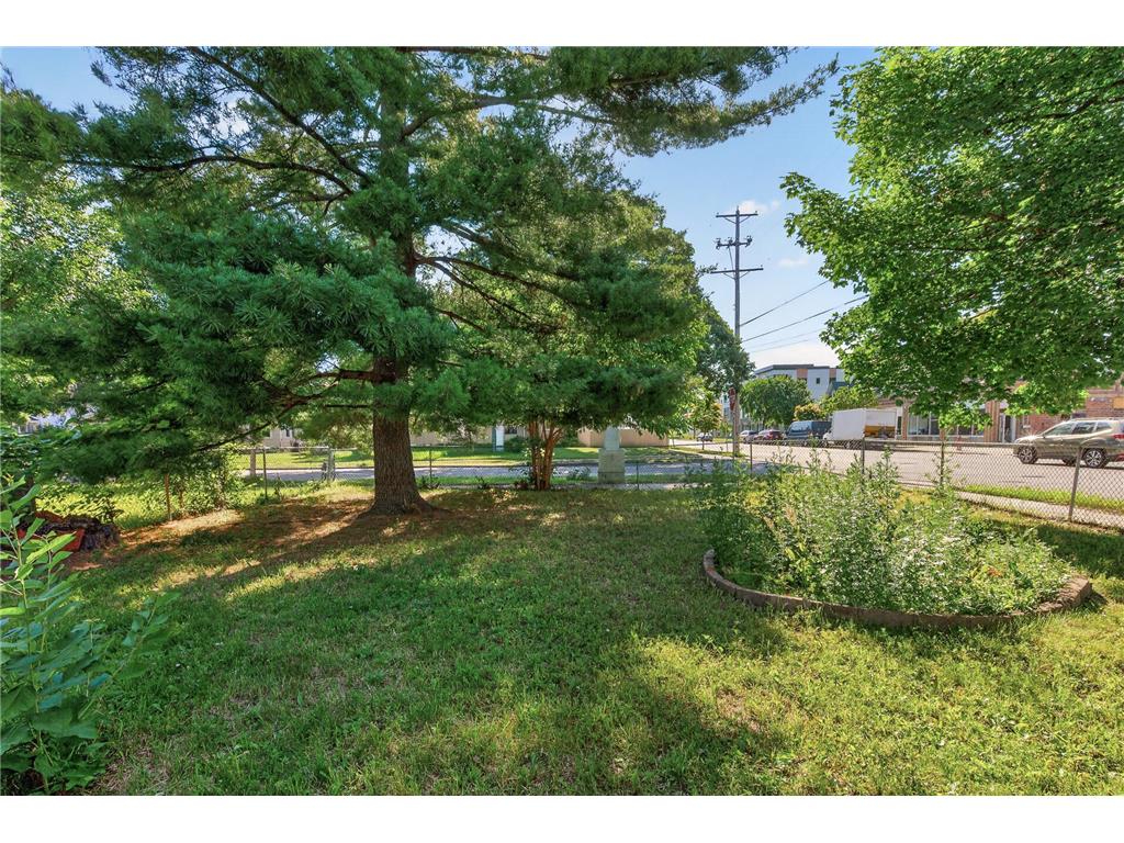 3040 E 42nd Street Minneapolis MN 55406 7097952 image38