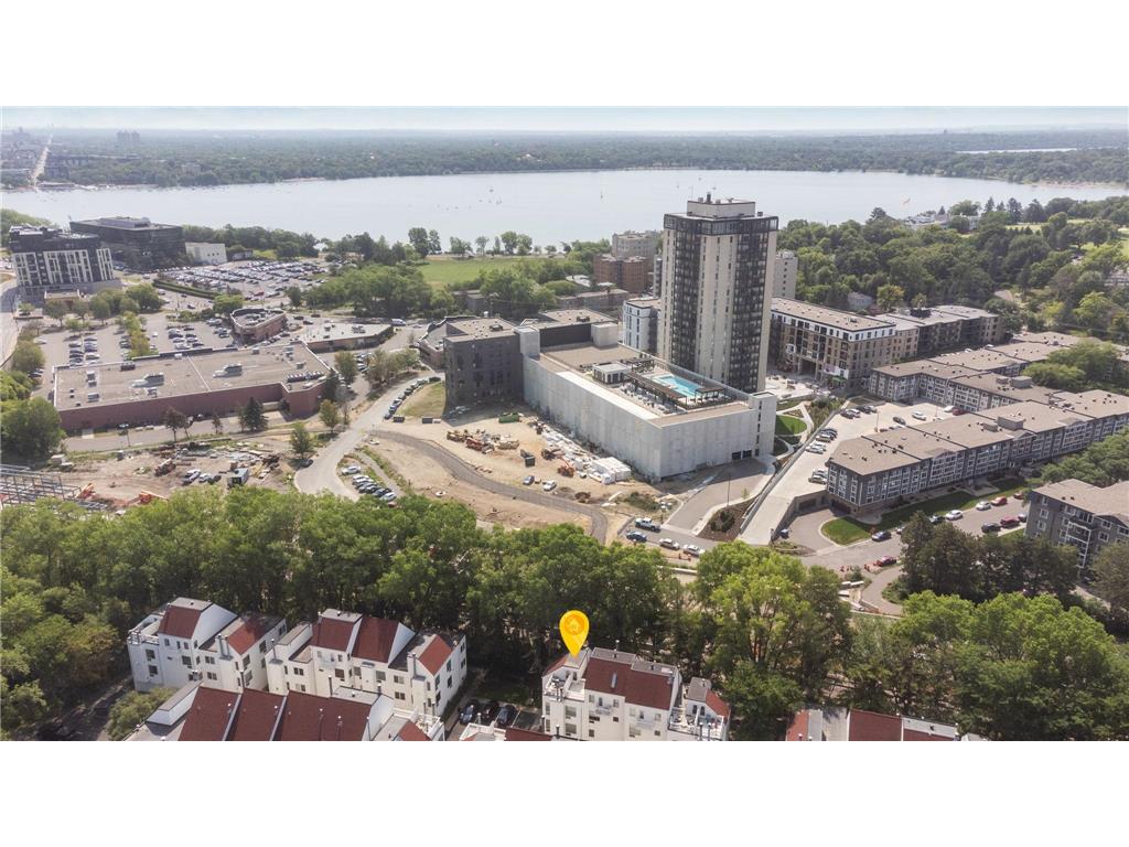 3040 Lake Shore Drive #A Minneapolis MN 55416 6396947 image1