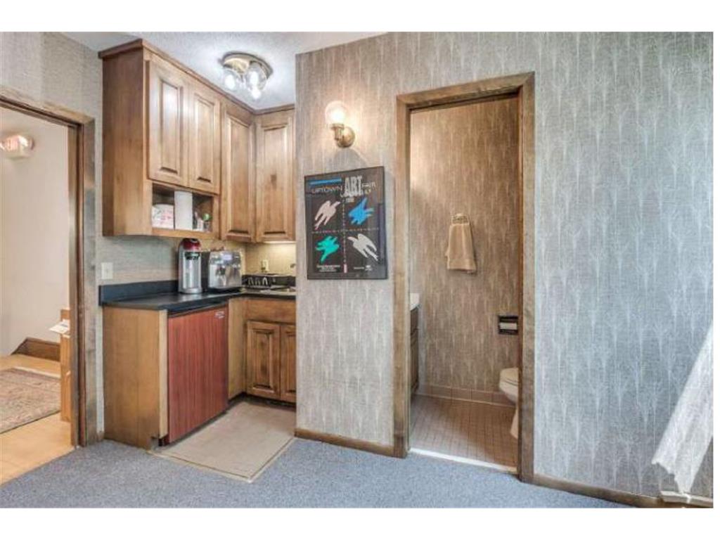 3040 Lyndale Avenue S Minneapolis MN 55408 7004216 image41