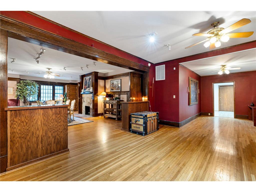 3040 Lyndale Avenue S Minneapolis MN 55408 7004216 image9