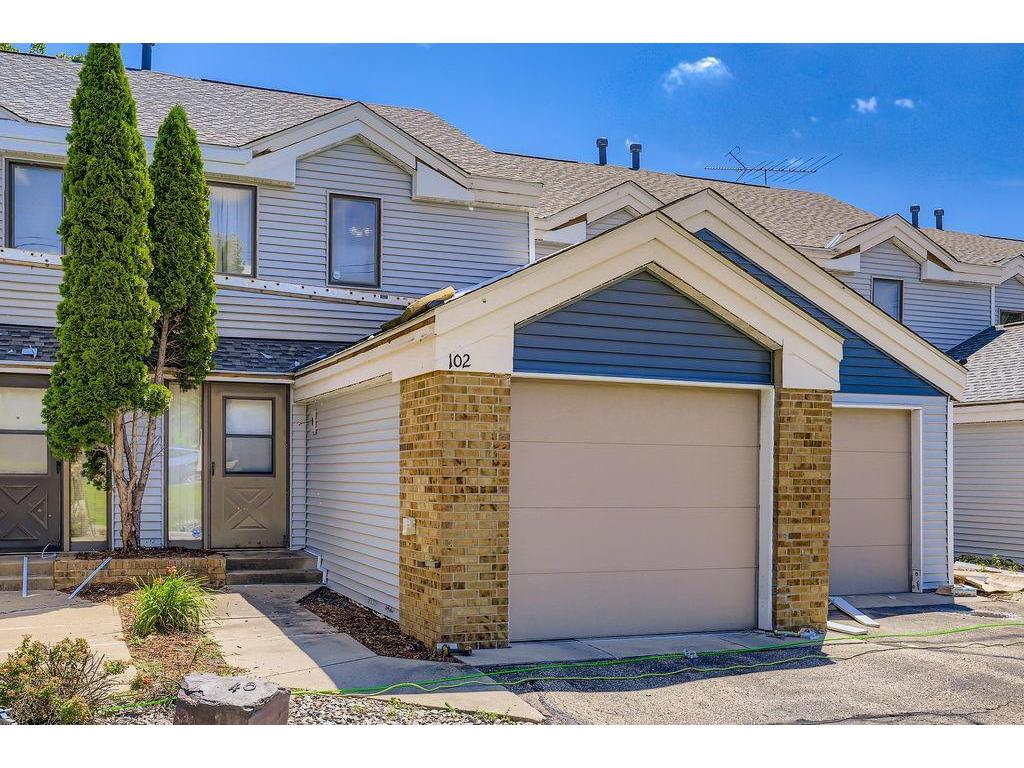 3040 Shields Drive #102 Eagan MN 55121 - Lemay Lake 6751592 image1