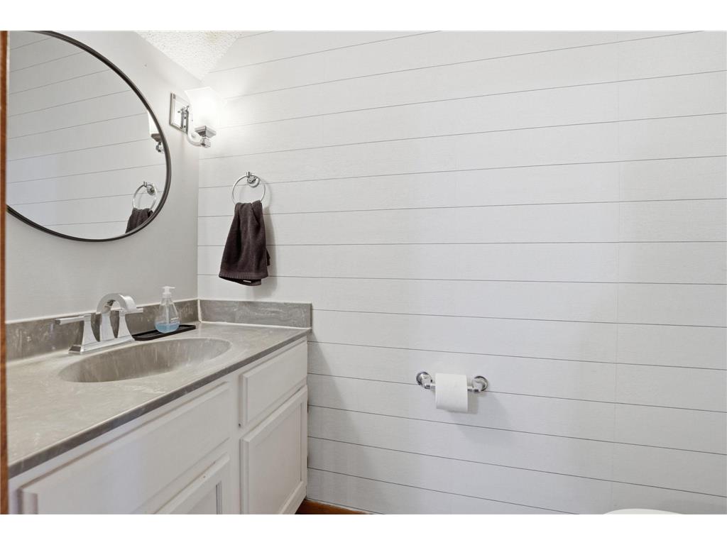 3040 Shields Drive #104 Eagan MN 55121 7063618 image15
