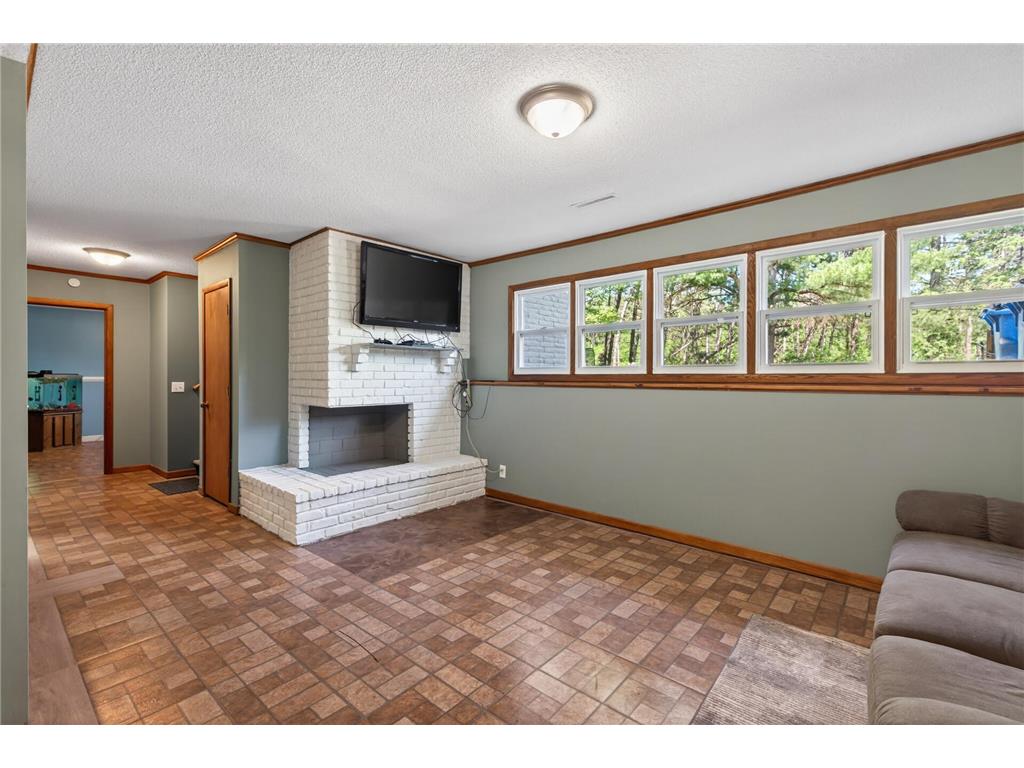 30400 Fox Street NW Cambridge MN 55008 7082901 image23