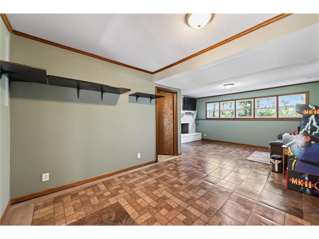 30400 Fox Street NW Cambridge MN 55008 7082901 image27
