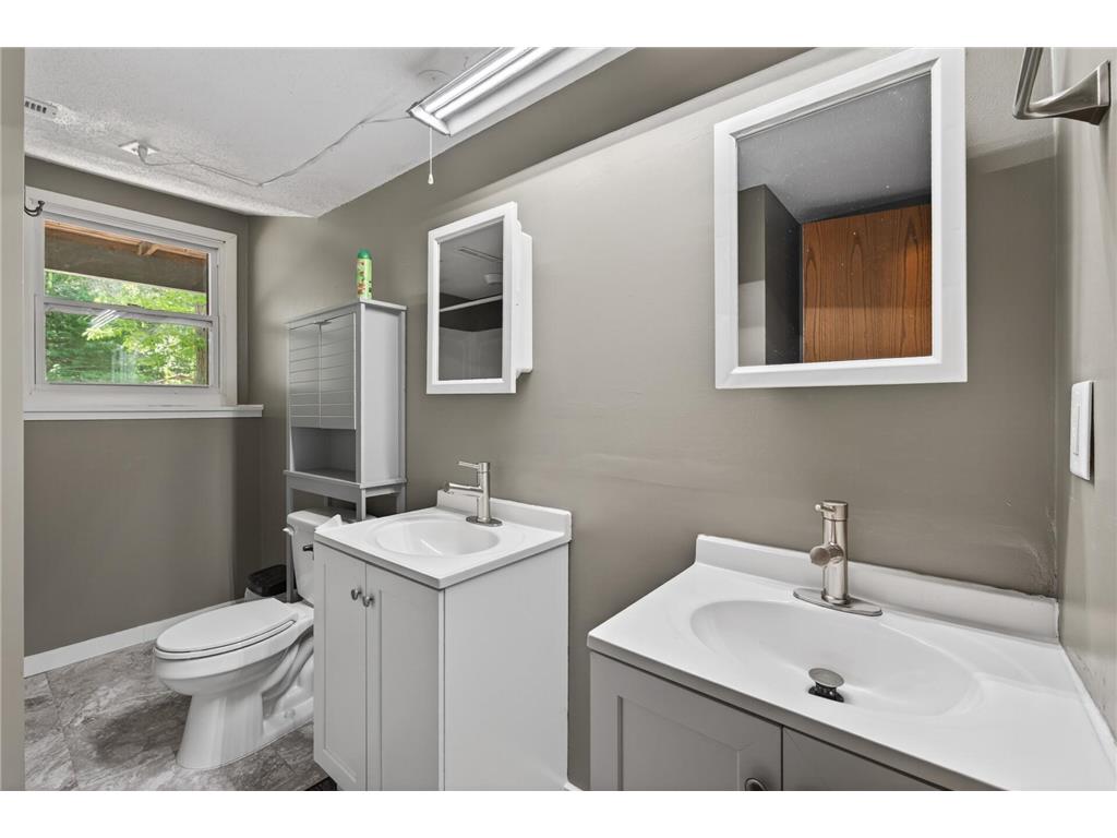 30400 Fox Street NW Cambridge MN 55008 7082901 image32