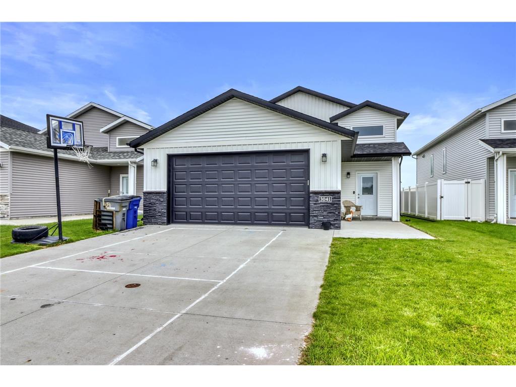 3041 33rd Avenue S Moorhead MN 56560 6759026 image1