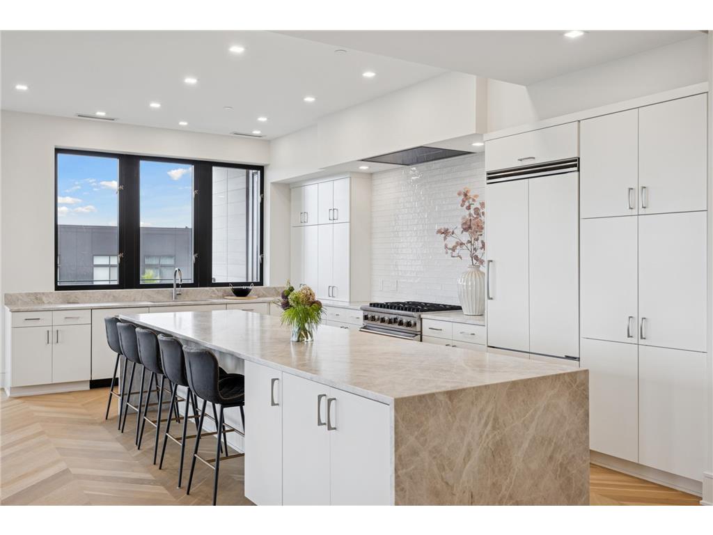 3041 Holmes Avenue S #501 Minneapolis MN 55408 6819719 image1