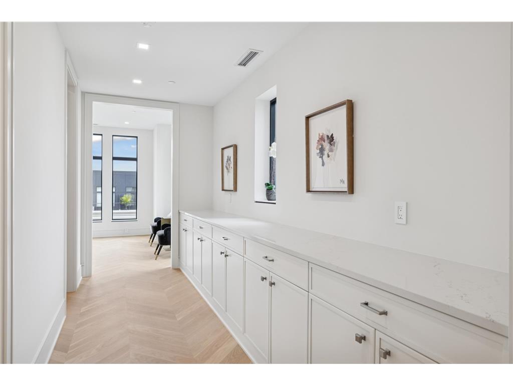 3041 Holmes Avenue S #501 Minneapolis MN 55408 6819719 image32