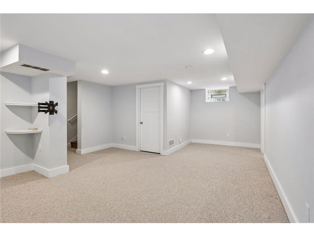3043 31st Avenue S Minneapolis MN 55406 7059439 image39