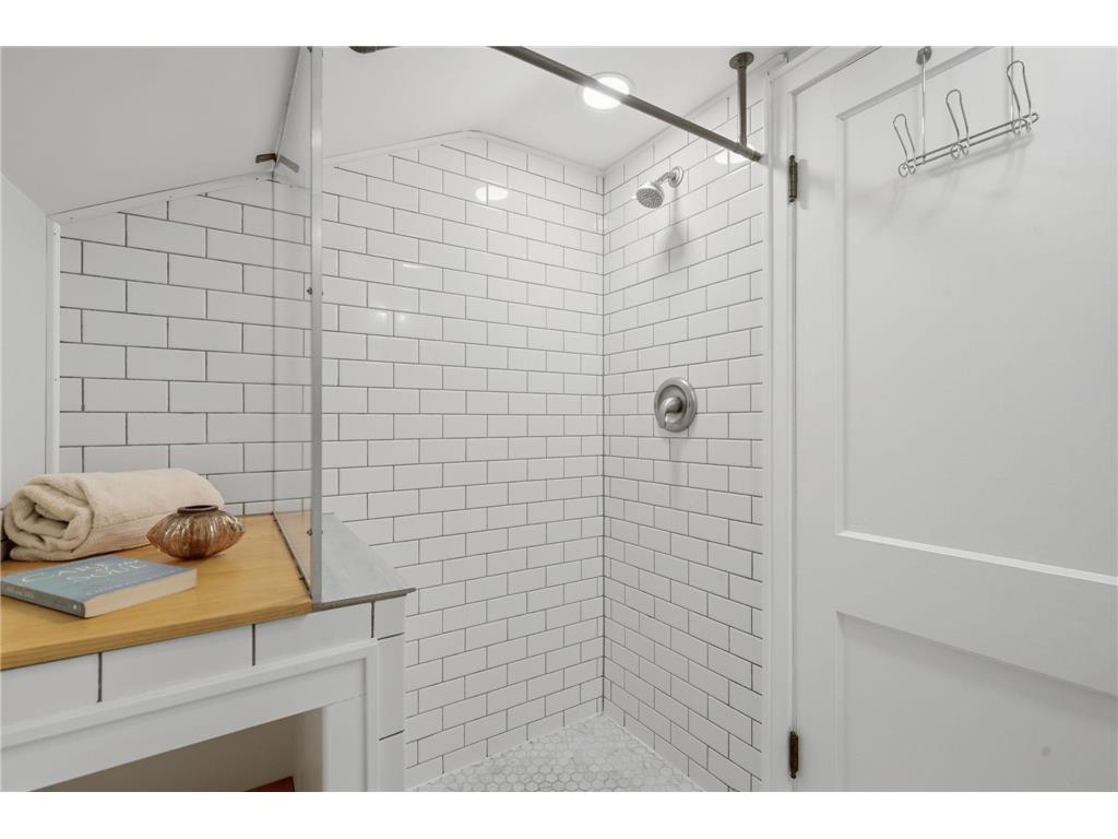 3044 32nd Avenue S Minneapolis MN 55406 7074263 image25