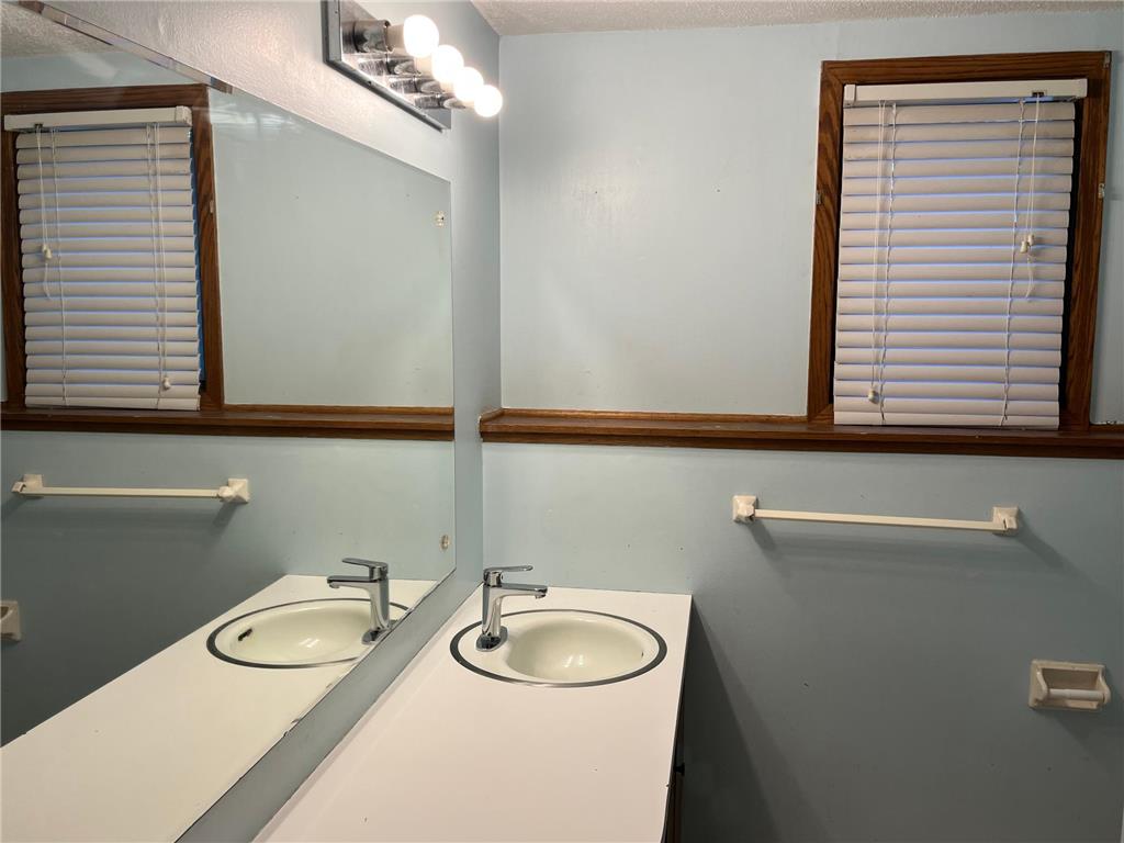 3044 Lake Street N Maplewood MN 55109 7050584 image26