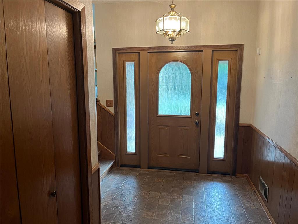 3044 Lake Street N Maplewood MN 55109 7050584 image4