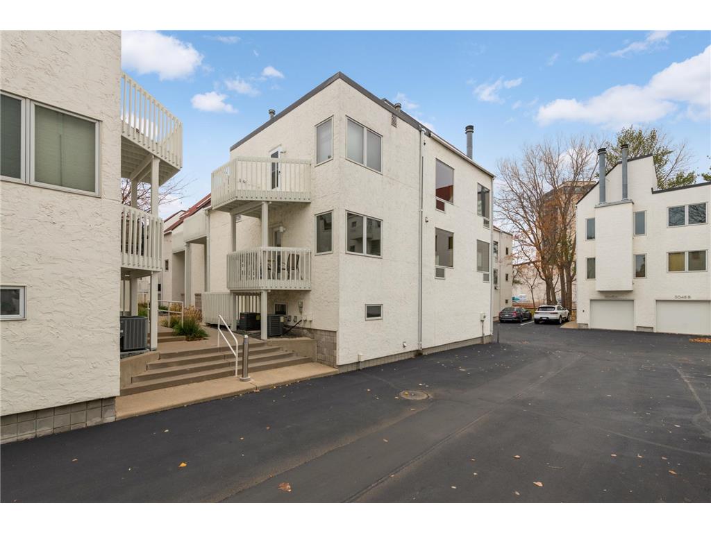 3047 Lake Shore Drive A, Minneapolis, MN, 55416 MLS 6305173 Edina Realty