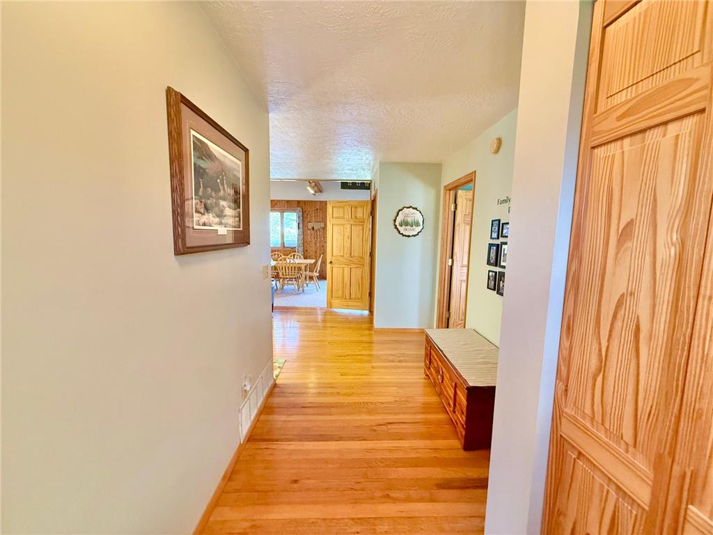 30470 Cordes Beach Rd Henning MN 56551 - West Leaf 7075746 image11
