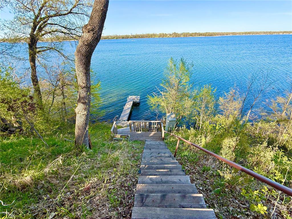 30470 Cordes Beach Rd Henning MN 56551 - West Leaf 7075746 image8