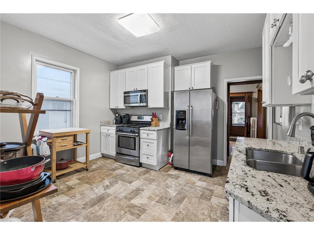 3048 Columbus Avenue Minneapolis MN 55407 6772721 image11