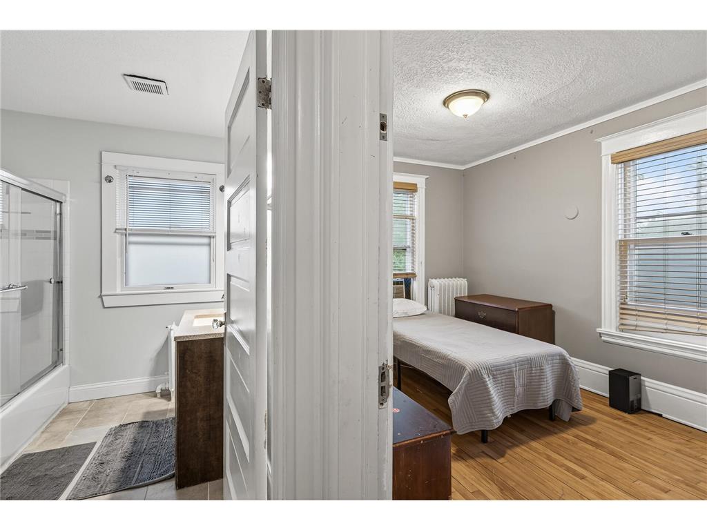 3048 Columbus Avenue Minneapolis MN 55407 6772721 image23