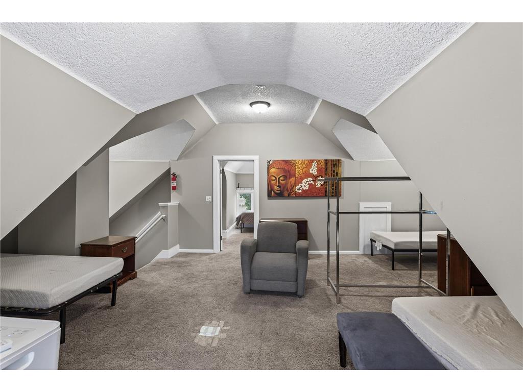 3048 Columbus Avenue Minneapolis MN 55407 6772721 image31