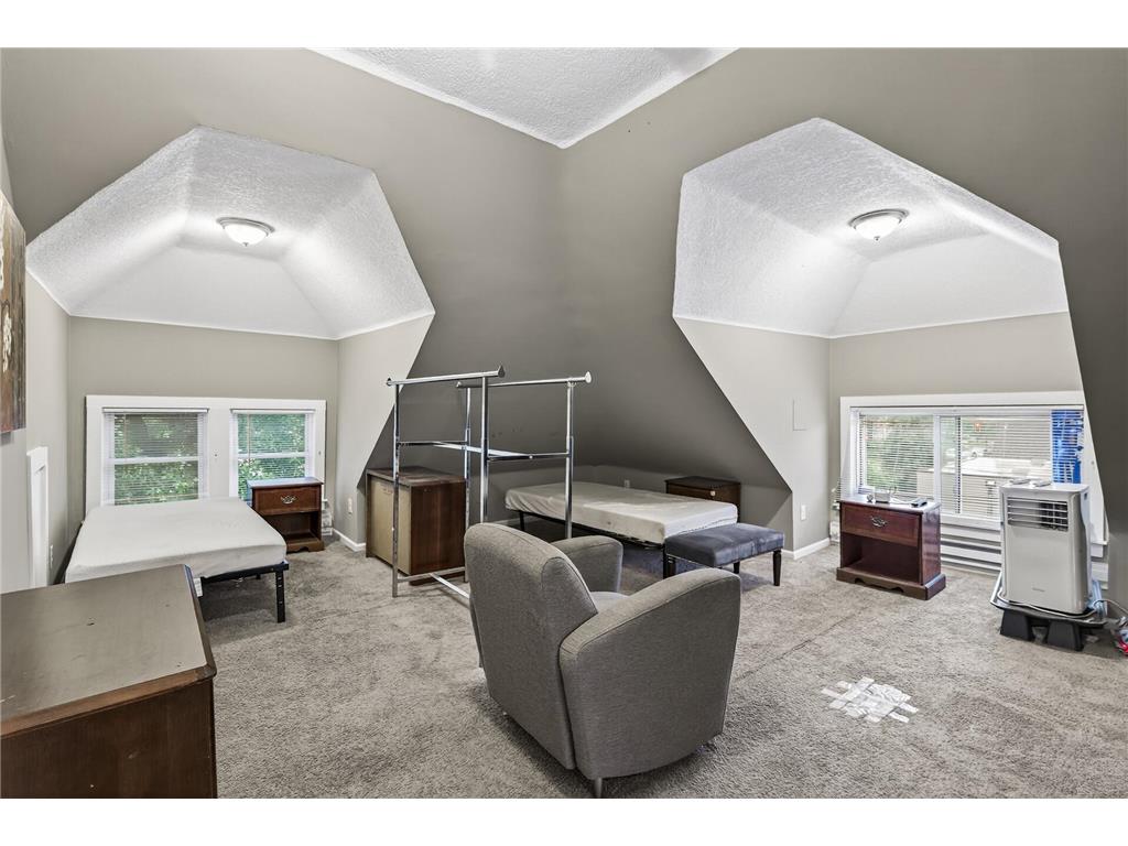 3048 Columbus Avenue Minneapolis MN 55407 6772721 image32