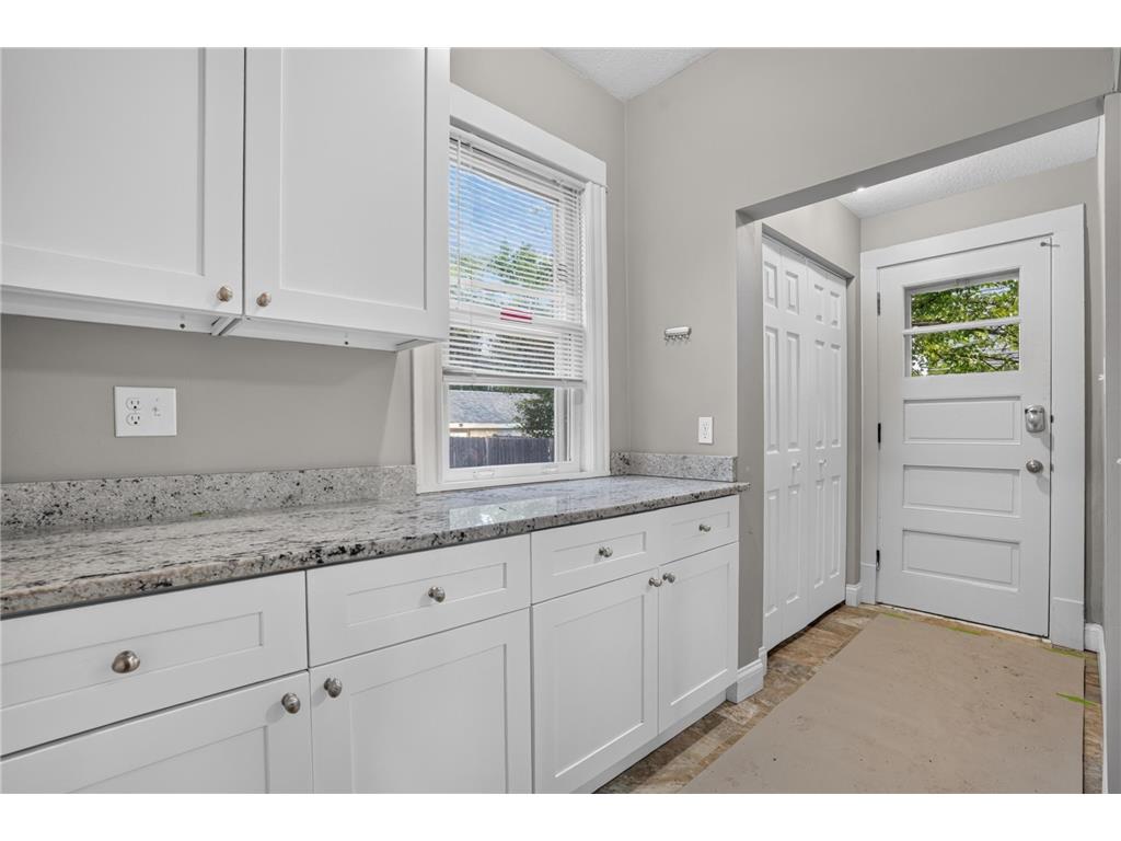 3048 Columbus Avenue Minneapolis MN 55407 7102187 image12