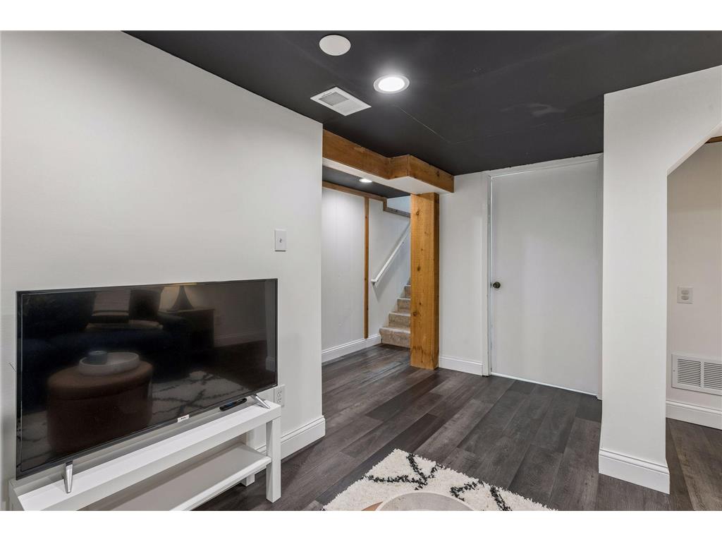3048 Salem Avenue Saint Louis Park MN 55416 7102344 image14