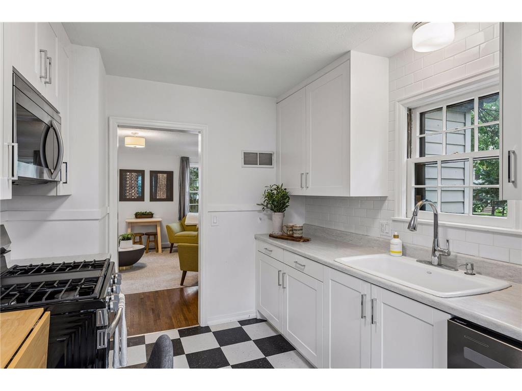 3048 Salem Avenue Saint Louis Park MN 55416 7102344 image9