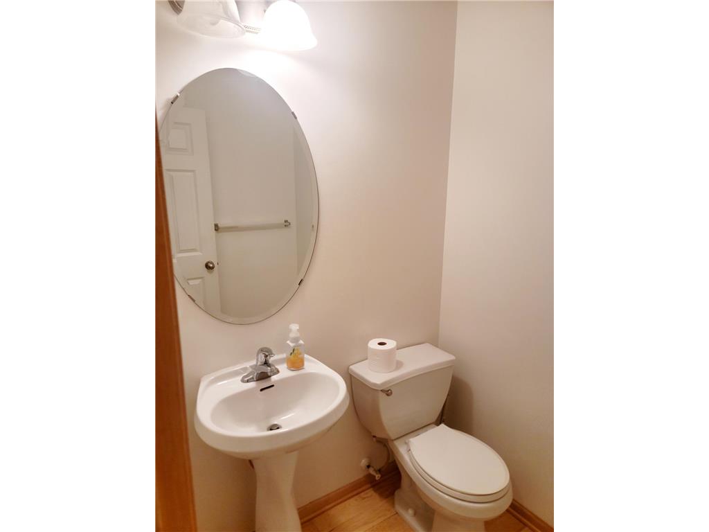 3049 Chamberlain Street N #4 Maplewood MN 55109 7020417 image20