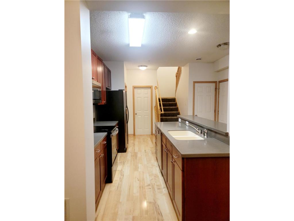 3049 Chamberlain Street N #4 Maplewood MN 55109 7020417 image7
