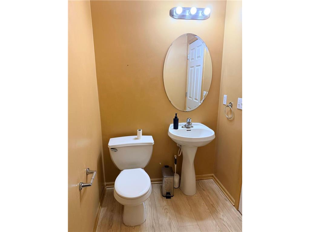 3049 Chamberlain Street N #6 Maplewood MN 55109 7060636 image10