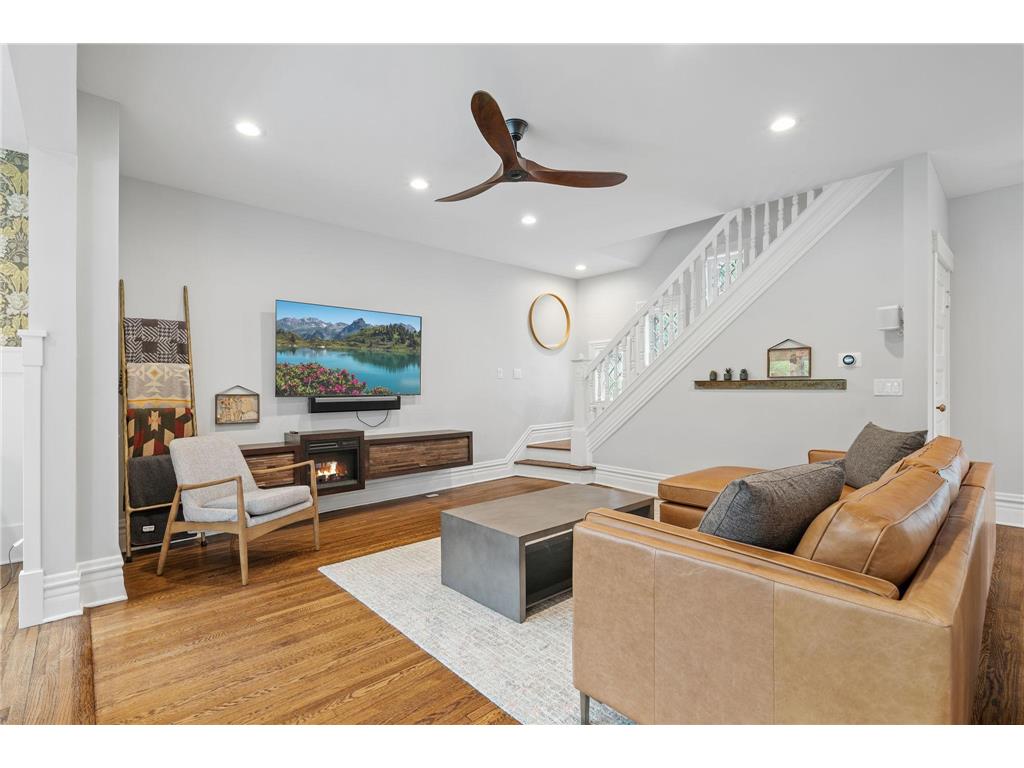 3049 E Bde Maka Ska Parkway Minneapolis MN 55408 - Bde Maka Ska 6806147 image23