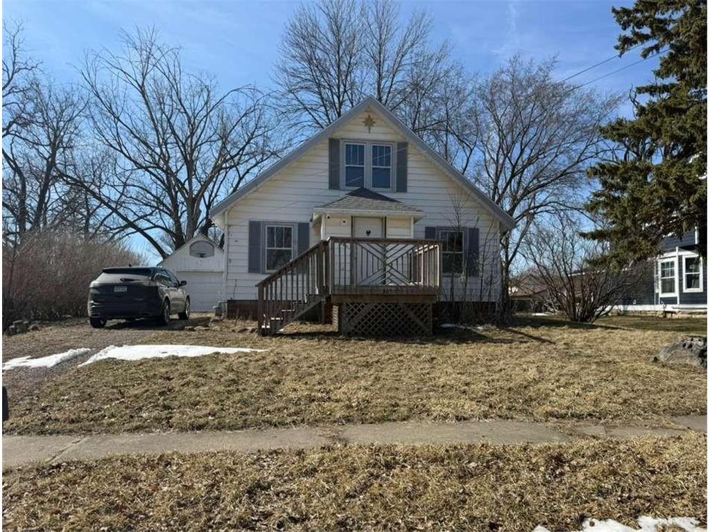 305 1st Avenue NE Dodge Center MN 55927 7055823 image1