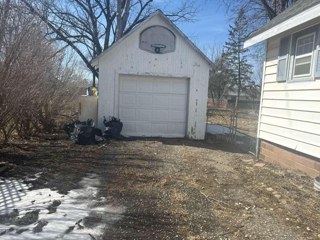 305 1st Avenue NE Dodge Center MN 55927 7055823 image2