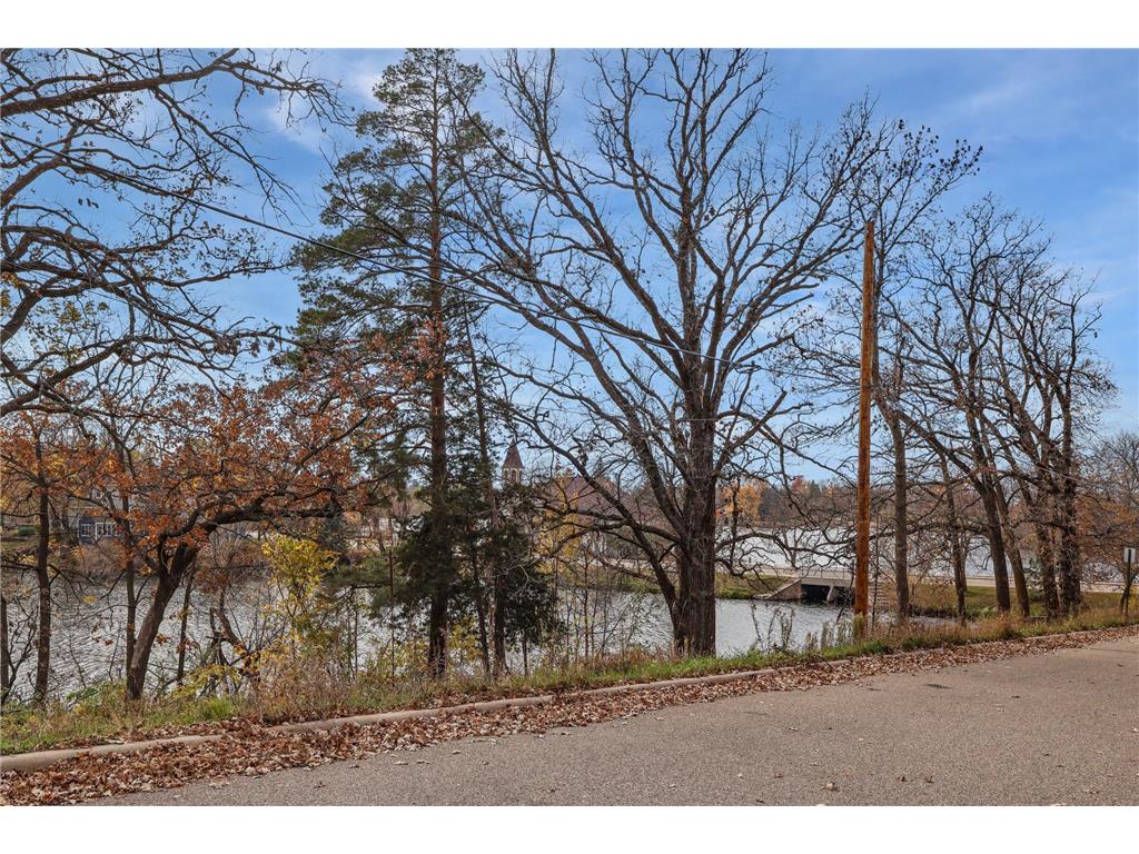 305 1st Avenue SE New London MN 56273 - Crow River 6808683 image5