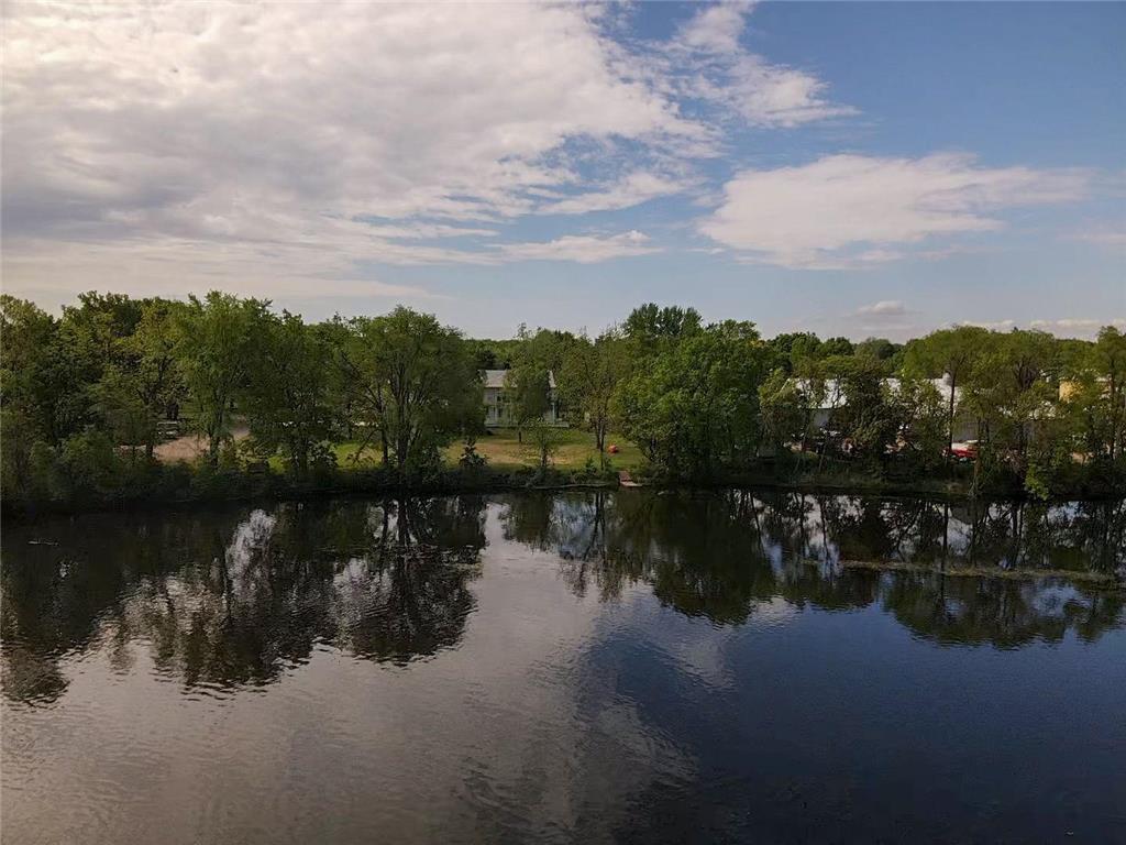305 1st Street NE Morristown MN 55052 - Cannon River 7049081 image3