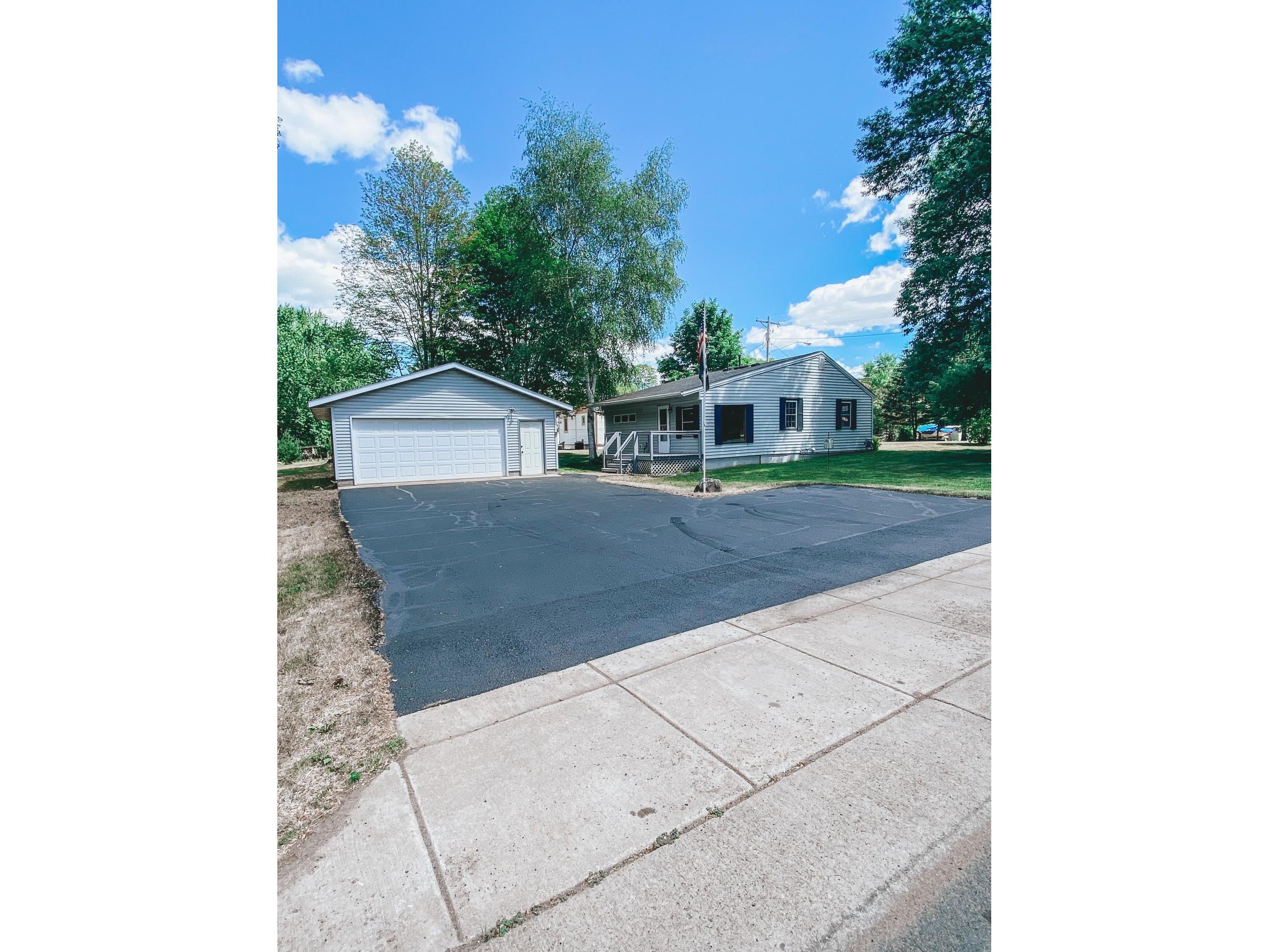 305 3rd Avenue NE, Pine City, MN 55063 MLS 6011524 Edina Realty