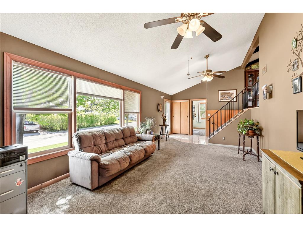 305 4th Avenue NW Dodge Center MN 55927 7072248 image10