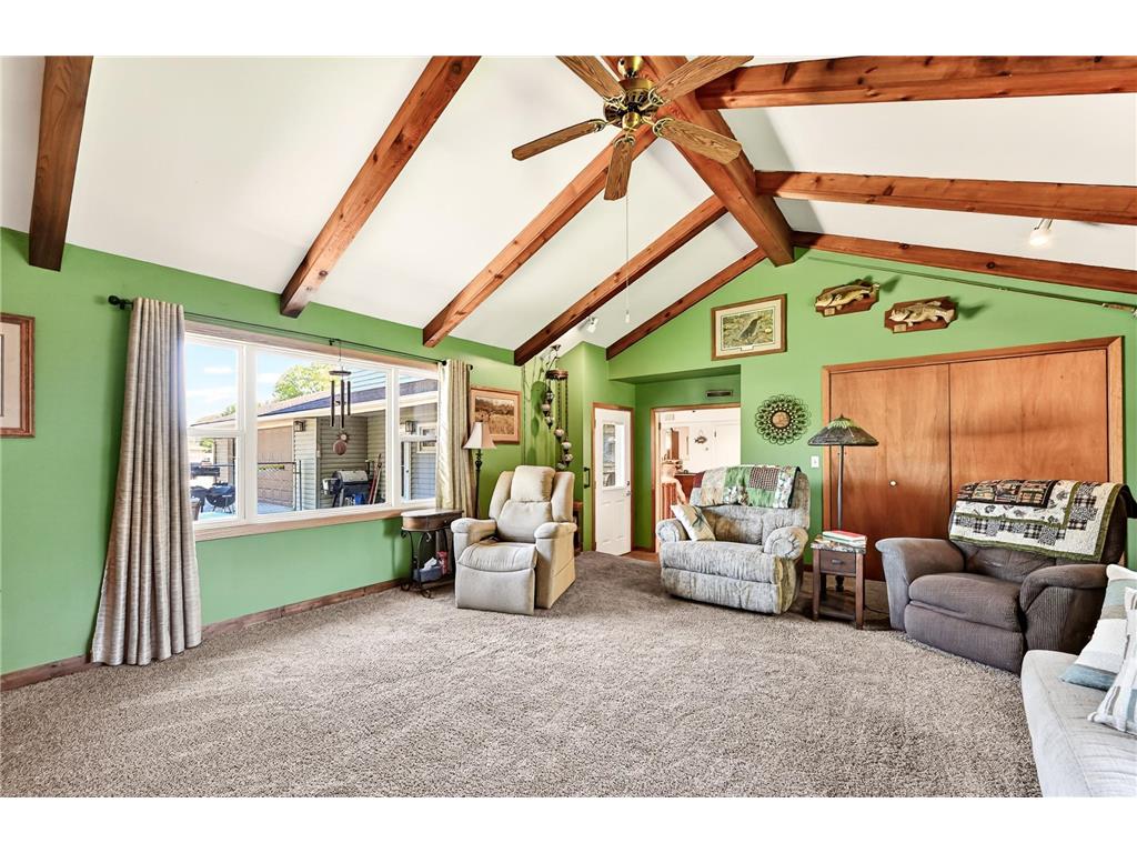305 4th Avenue NW Dodge Center MN 55927 7072248 image17
