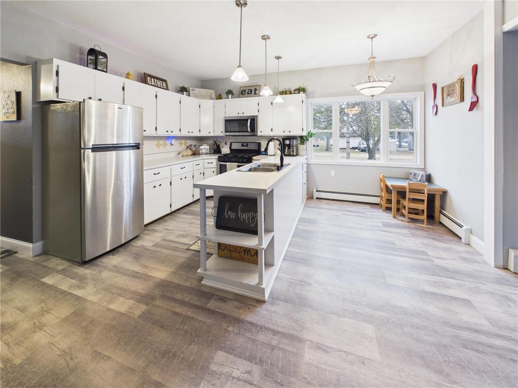 305 4th Street NE Melrose MN 56352 7052702 image4