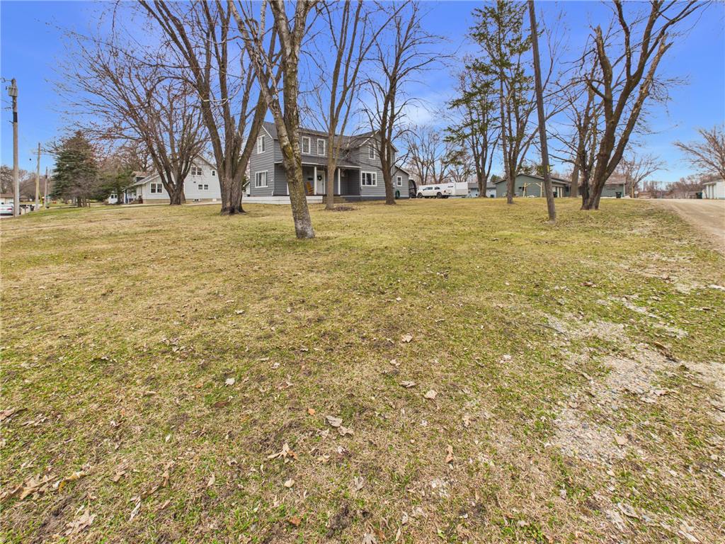 305 4th Street NE Melrose MN 56352 7052702 image40