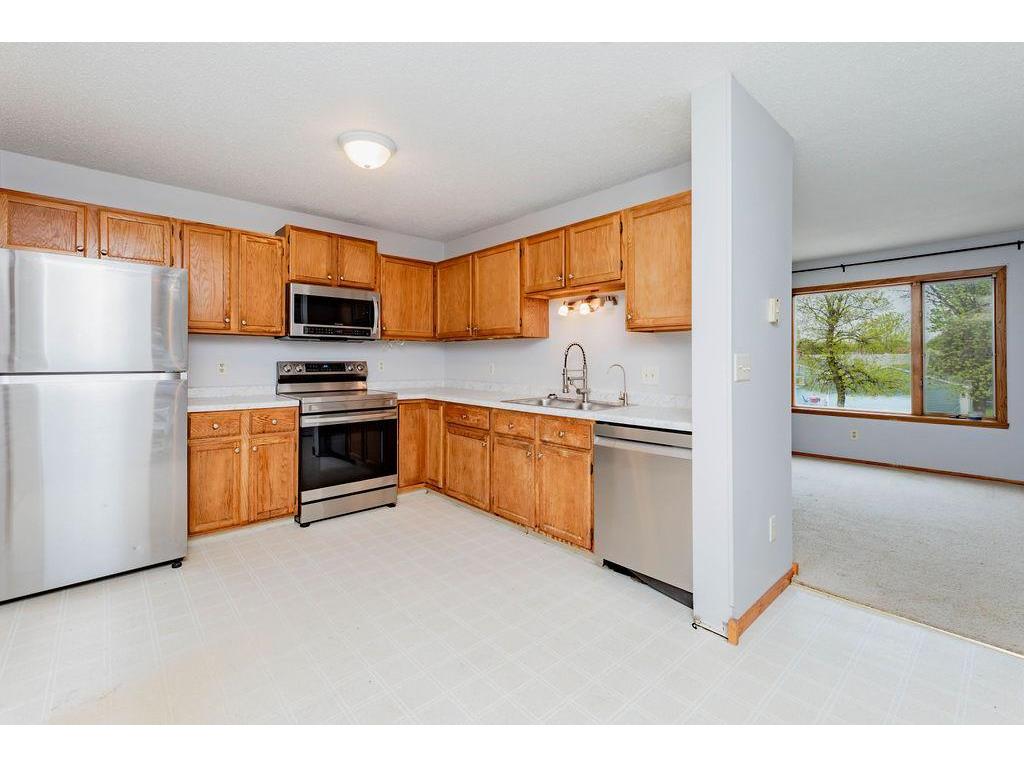 305 6th Street NW West Fargo ND 58078 7079841 image3
